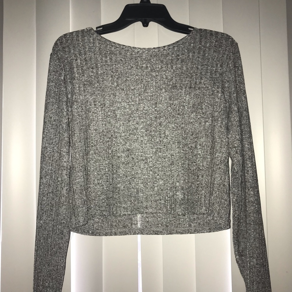 Silver pocket cropped long sleeve